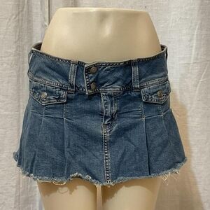 Pre-owned vintage Hollister Co. mini skirt size:7